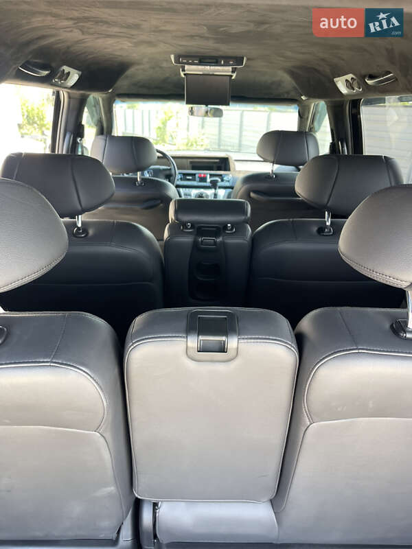 Мінівен Honda Elysion 2010 в Івано-Франківську