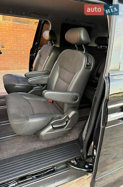 Минивэн Honda Elysion 2012 в 