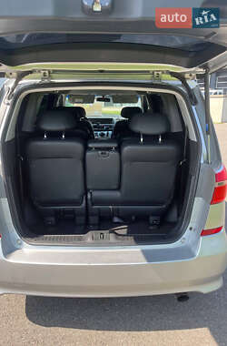 Минивэн Honda Elysion 2011 в 