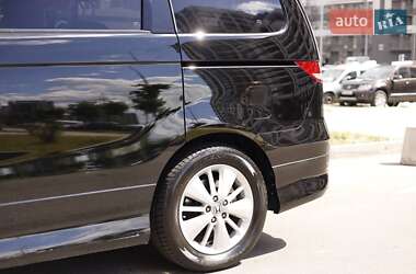 Мінівен Honda Elysion 2012 в 