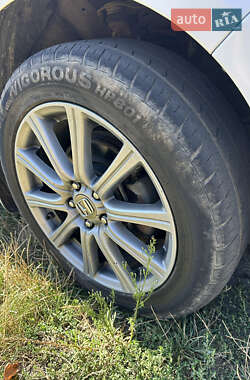 Минивэн Honda Elysion 2004 в 