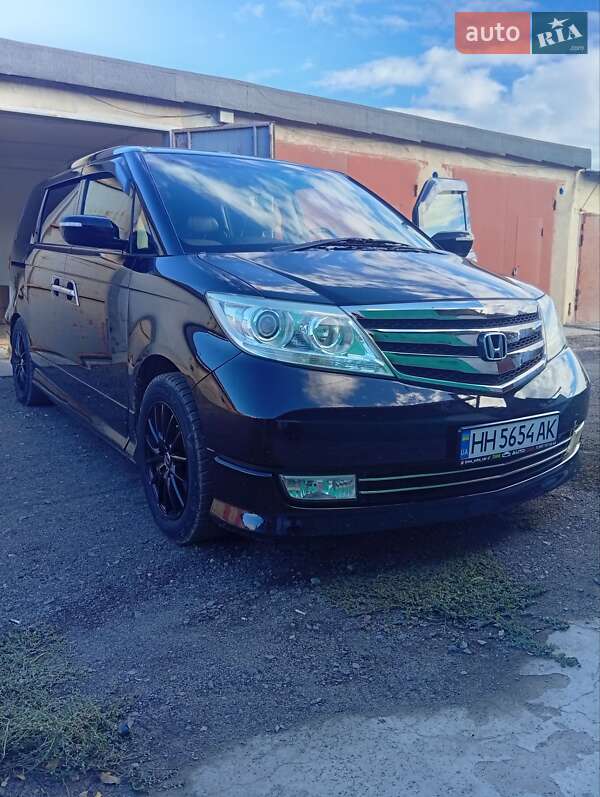 Honda Elysion 2012