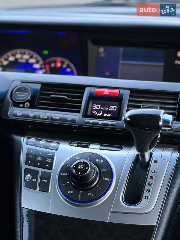 Минивэн Honda Elysion 2012 в Николаеве