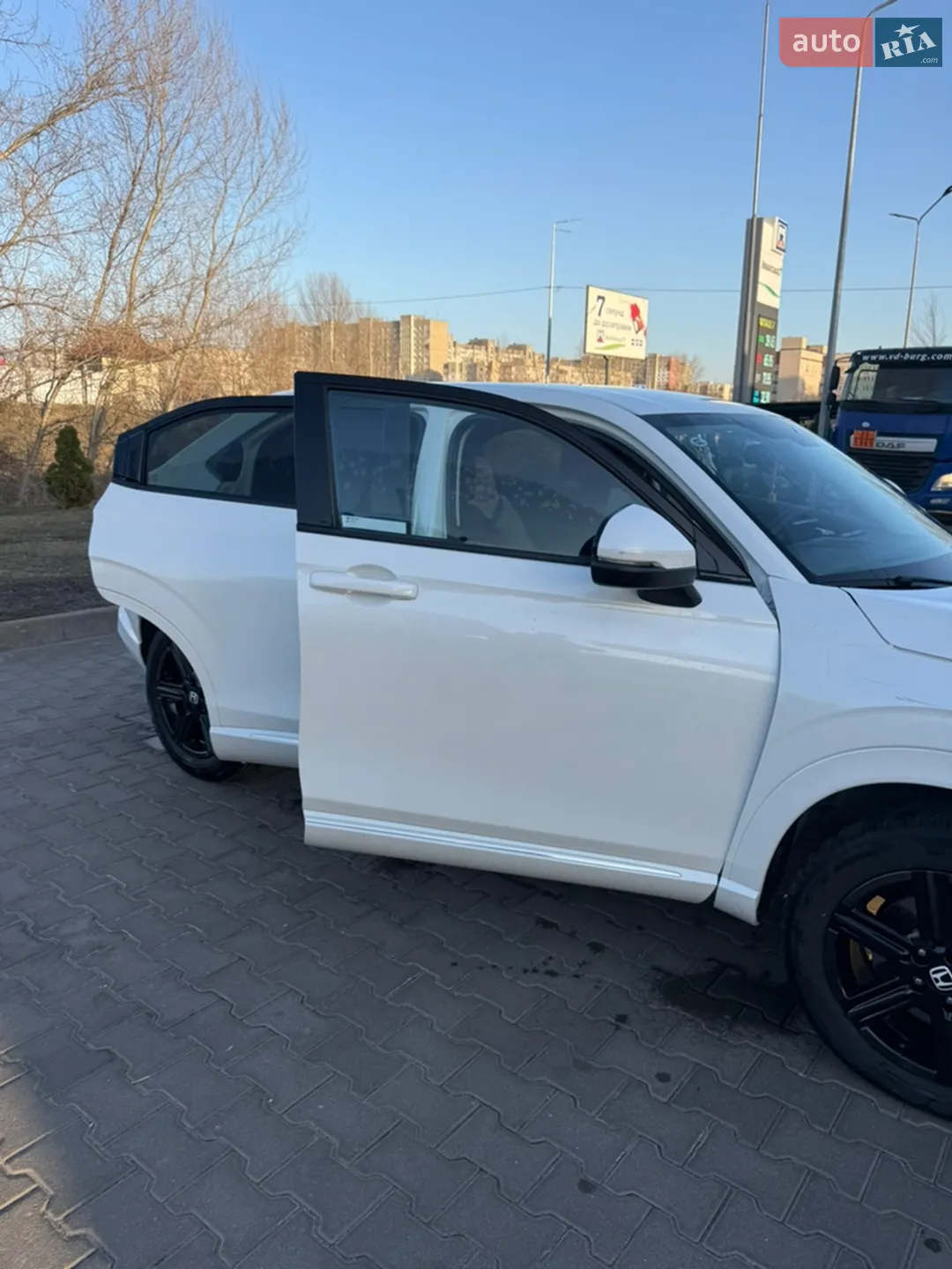 2023 Honda e:NS1 - мініатюра 11