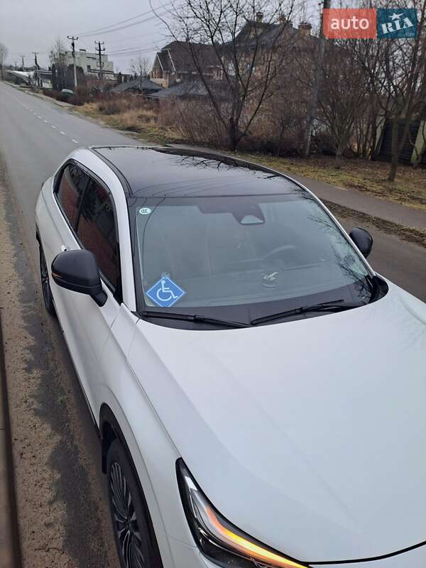 Внедорожник / Кроссовер Honda eNS1 2023 в Киеве