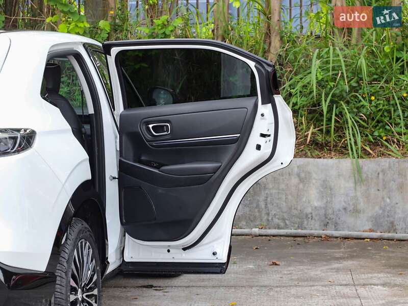 Внедорожник / Кроссовер Honda eNS1 2025 в 