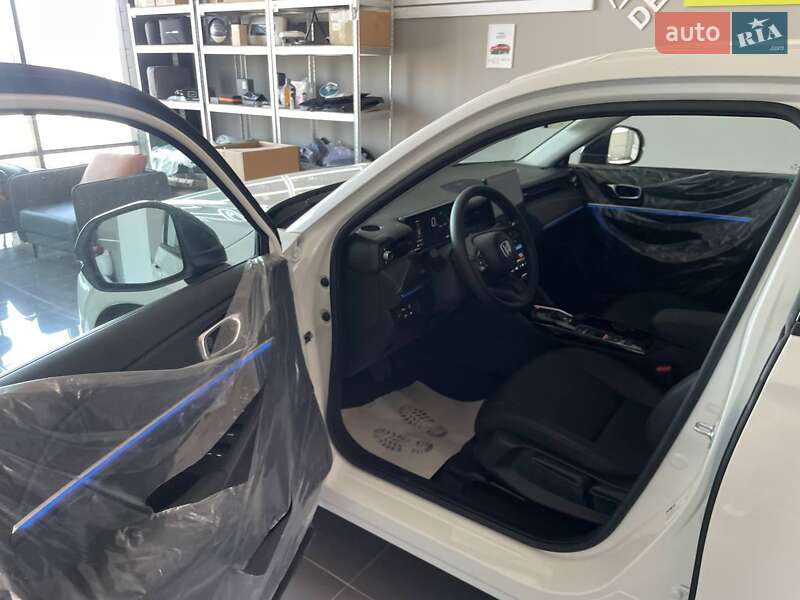 Внедорожник / Кроссовер Honda eNS1 2024 в Киеве