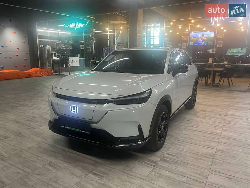 Honda eNS1 2024