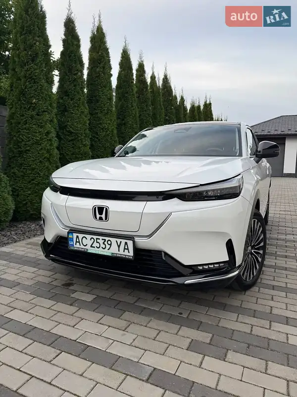 Honda eNS1