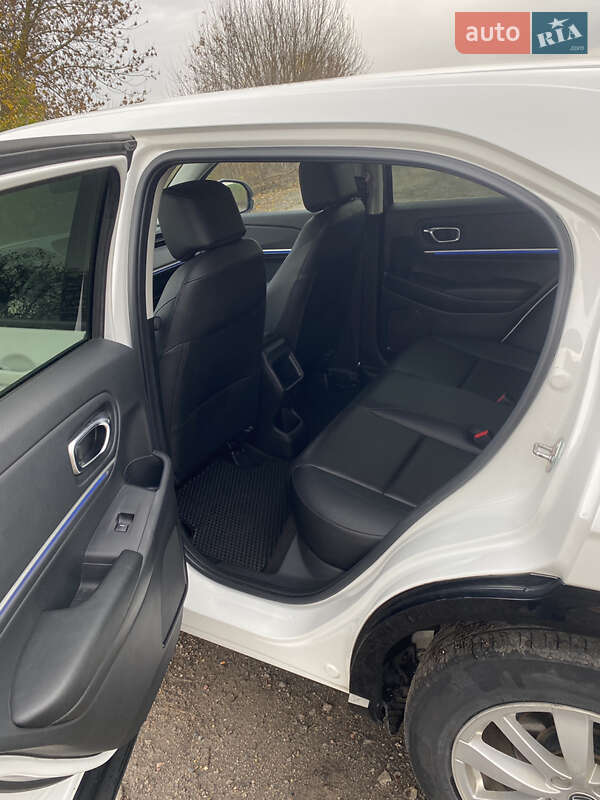 Внедорожник / Кроссовер Honda eNS1 2023 в Обухове фото 11 Внедорожник / Кроссовер Honda eNS1 2023 в Обухове