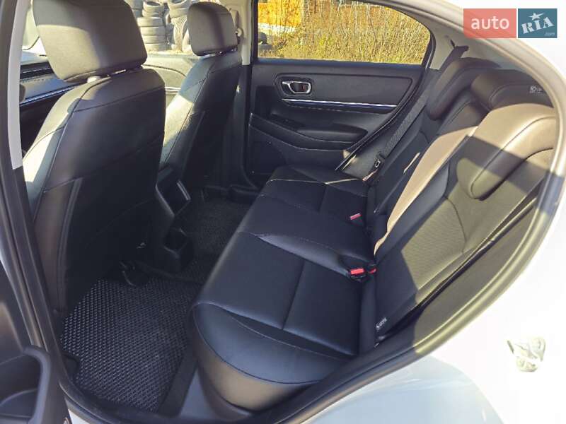 Позашляховик / Кросовер Honda eNS1 2024 в Броварах фото 14 Позашляховик / Кросовер Honda eNS1 2024 в Броварах