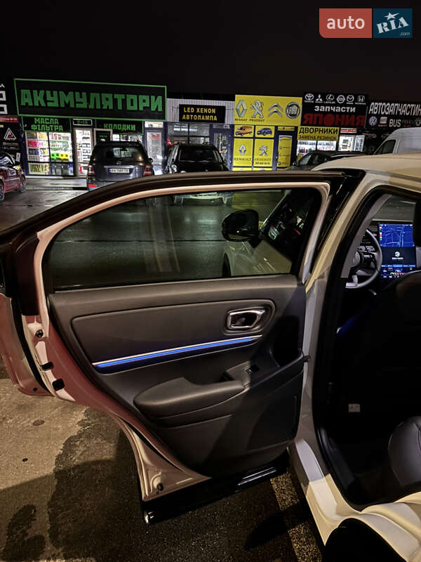 Внедорожник / Кроссовер Honda eNS1 2024 в Киеве фото 13 Внедорожник / Кроссовер Honda eNS1 2024 в Киеве