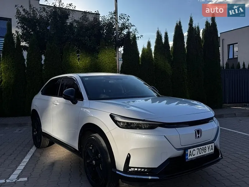 Honda eNS1 2024