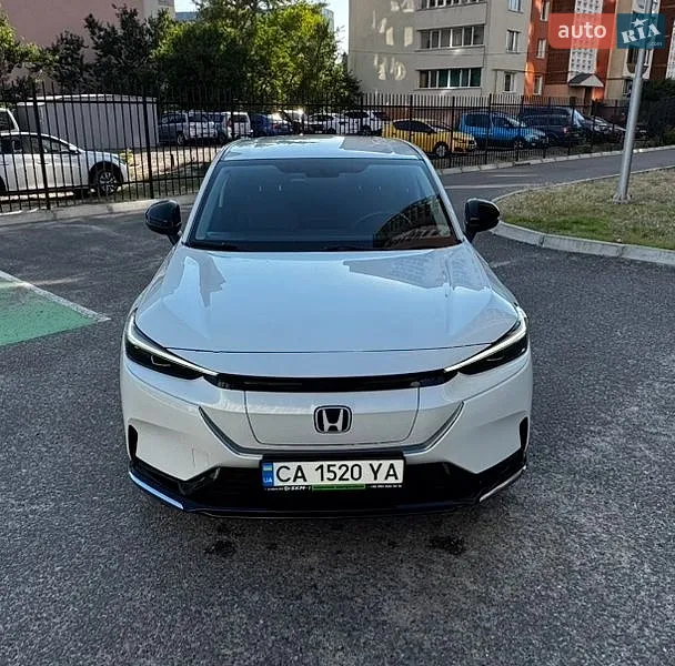 Honda eNS1 2024