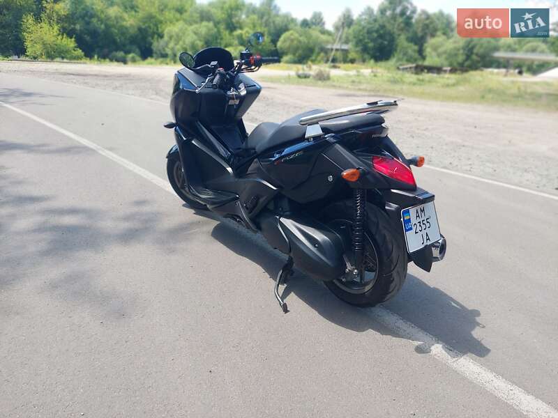 Макси-скутер Honda Faze 250 2011 в Малине