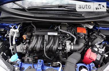 Хэтчбек Honda Fit 2017 в 