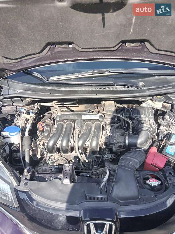 Хетчбек Honda Fit 2015 в Тернополі