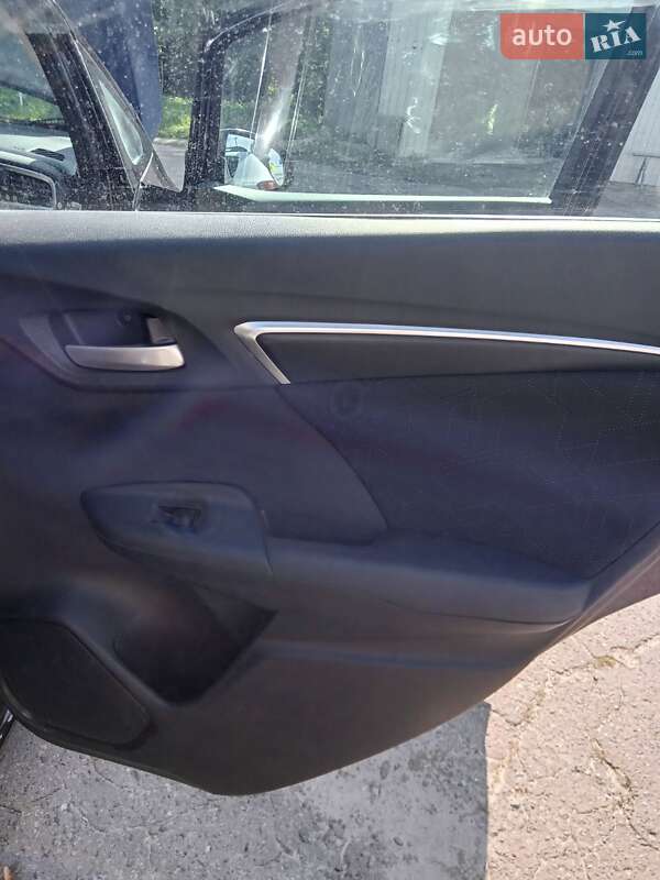 Хетчбек Honda Fit 2015 в Тернополі