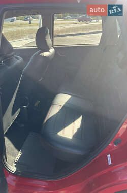 Хэтчбек Honda Fit 2012 в 