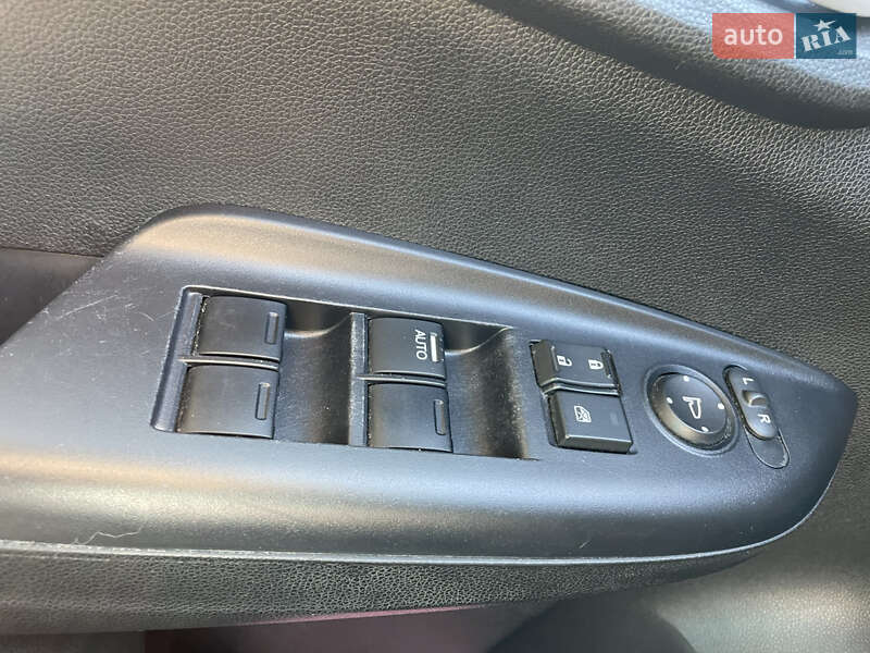 Хэтчбек Honda Fit 2018 в Львове