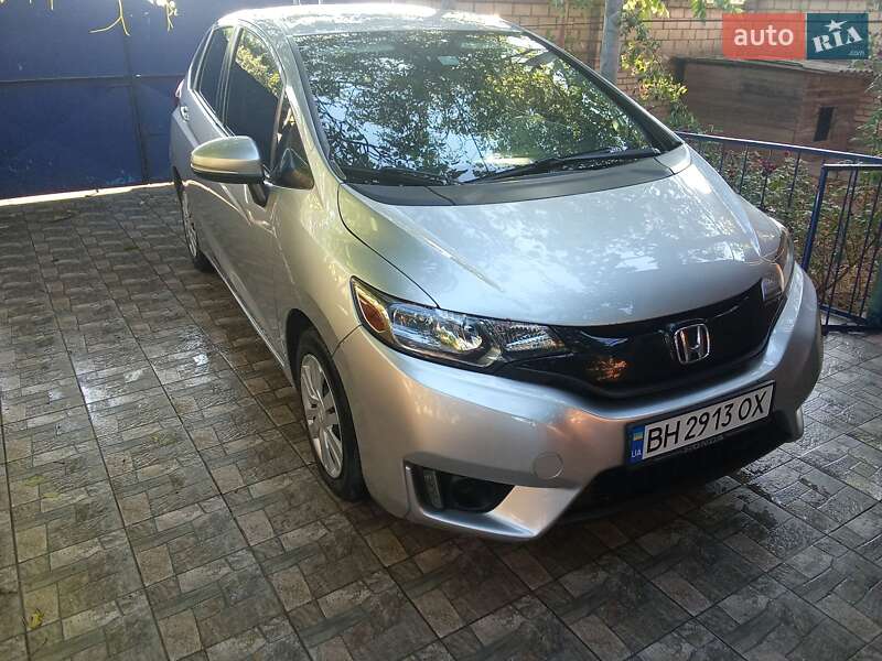 Хэтчбек Honda Fit 2016 в Одессе