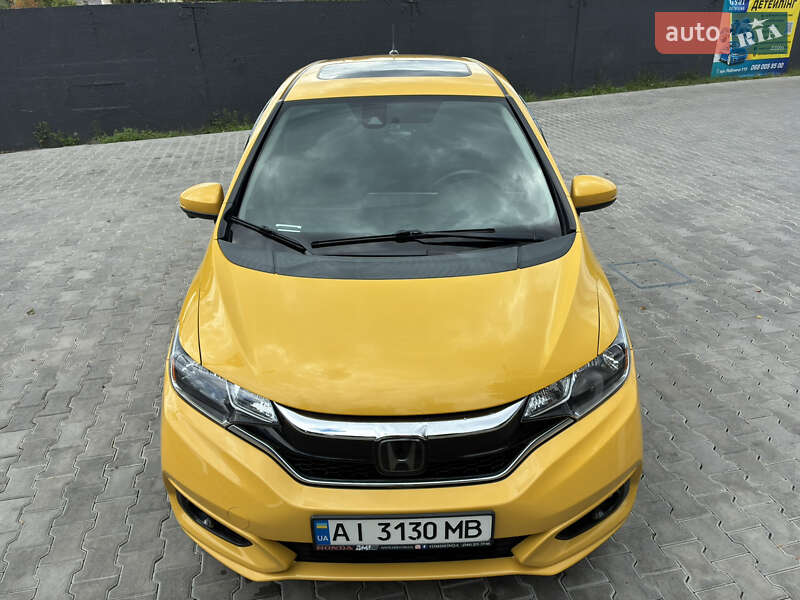 Хэтчбек Honda Fit 2017 в Киеве