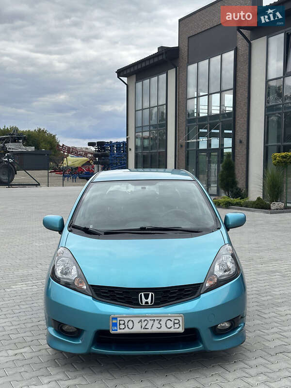 Хетчбек Honda Fit 2013 в Тернополі фото 2 Хетчбек Honda Fit 2013 в Тернополі