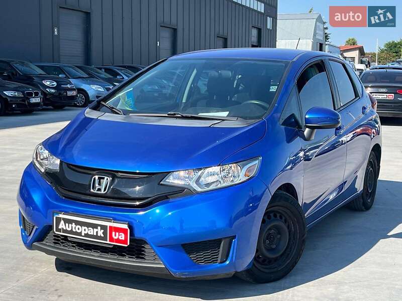 Хэтчбек Honda Fit 2016 в 