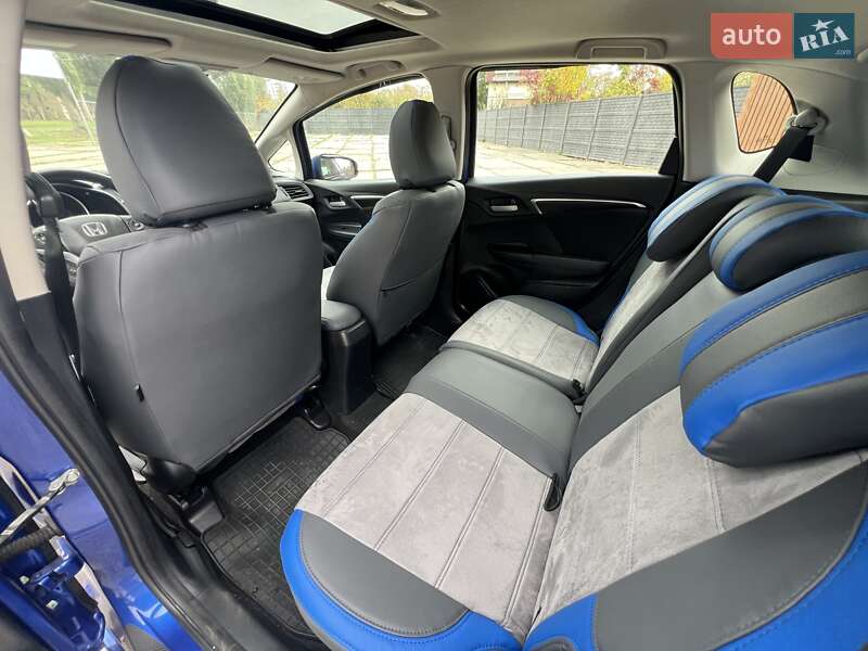 Хетчбек Honda Fit 2017 в Харкові фото 12 Хетчбек Honda Fit 2017 в Харкові