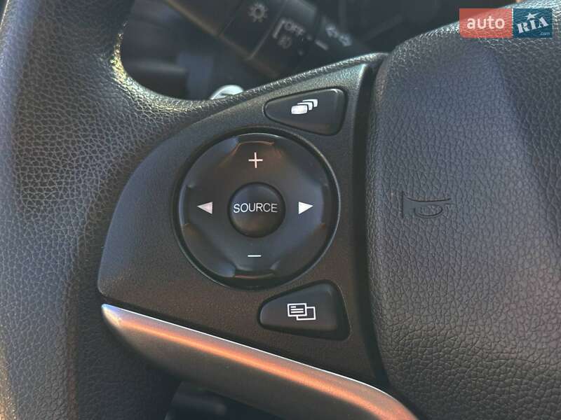 Хетчбек Honda Fit 2014 в Києві фото 16 Хетчбек Honda Fit 2014 в Києві