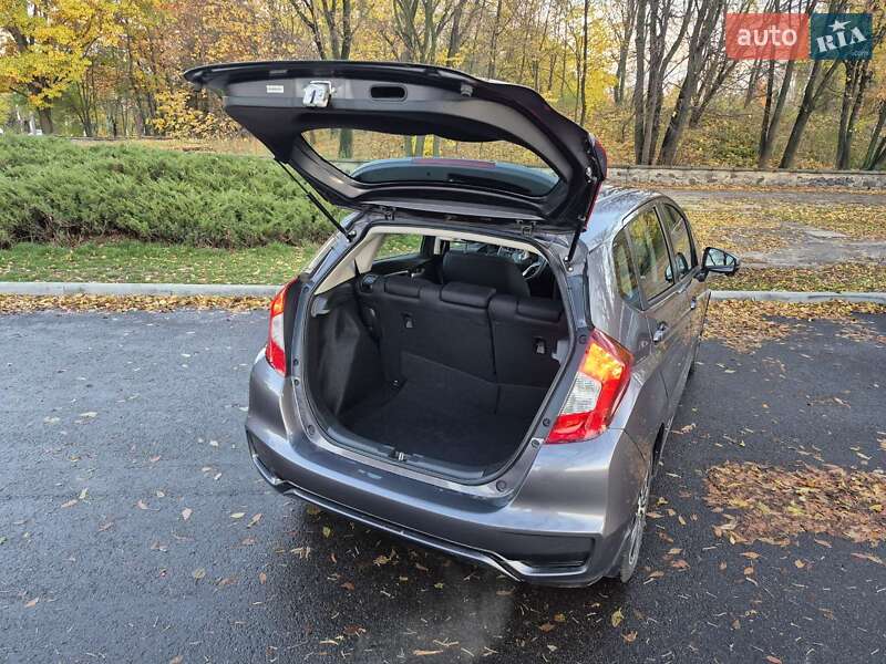 Хэтчбек Honda Fit 2017 в Черкассах фото 9 Хэтчбек Honda Fit 2017 в Черкассах