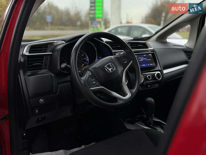 Хэтчбек Honda Fit 2017 в Дрогобыче