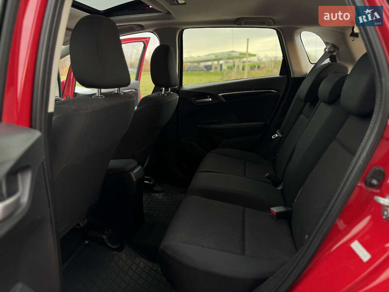 Хэтчбек Honda Fit 2017 в Дрогобыче