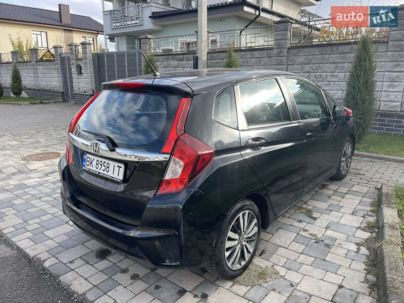 Хэтчбек Honda Fit 2015 в Ровно