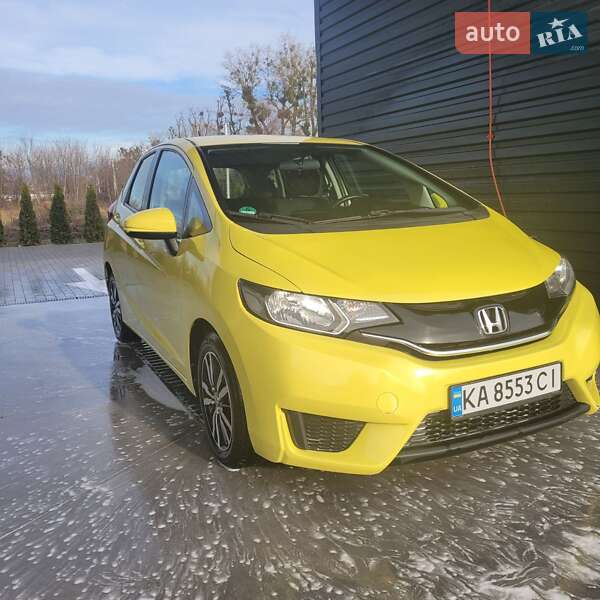 Хэтчбек Honda Fit 2016 в Гостомеле