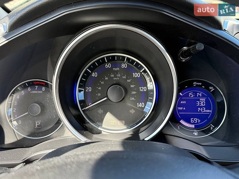 Хэтчбек Honda Fit 2016 в Киеве