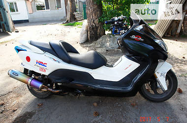 Макси-скутер Honda Forza 125 2007 в Умани