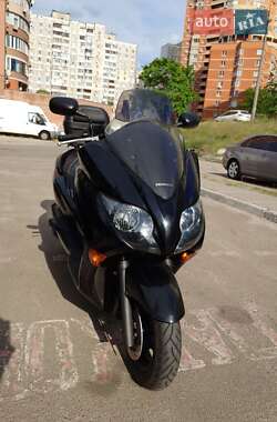 Макси-скутер Honda Forza 250 2011 в Киеве