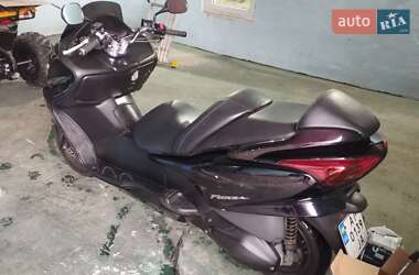Максі-скутер Honda Forza 250 2004 в Фастові