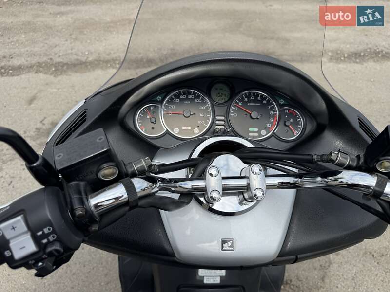 Макси-скутер Honda Forza 250 2005 в Киеве