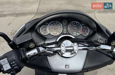 Макси-скутер Honda Forza 250 2005 в 