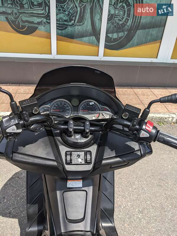 Максі-скутер Honda Forza 250 2013 в Кременчуці