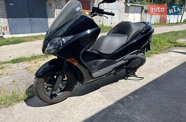 Макси-скутер Honda Forza 250 2011 в 