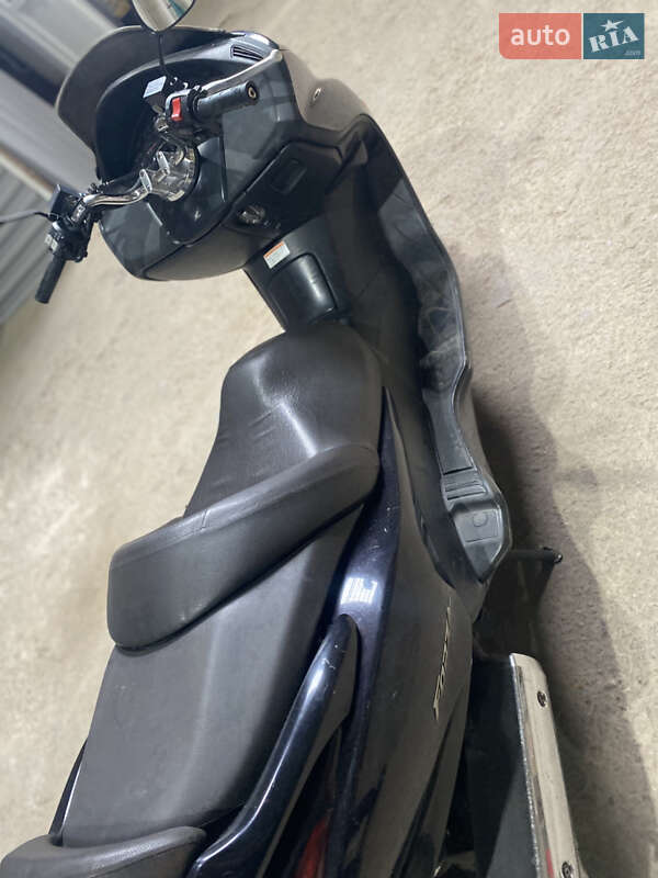 Максі-скутер Honda Forza 250 2008 в Києві