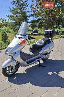 Макси-скутер Honda Forza 250 2010 в Виннице