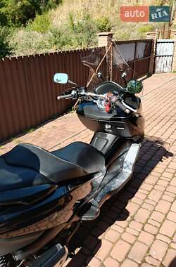 Макси-скутер Honda Forza 250 2007 в 