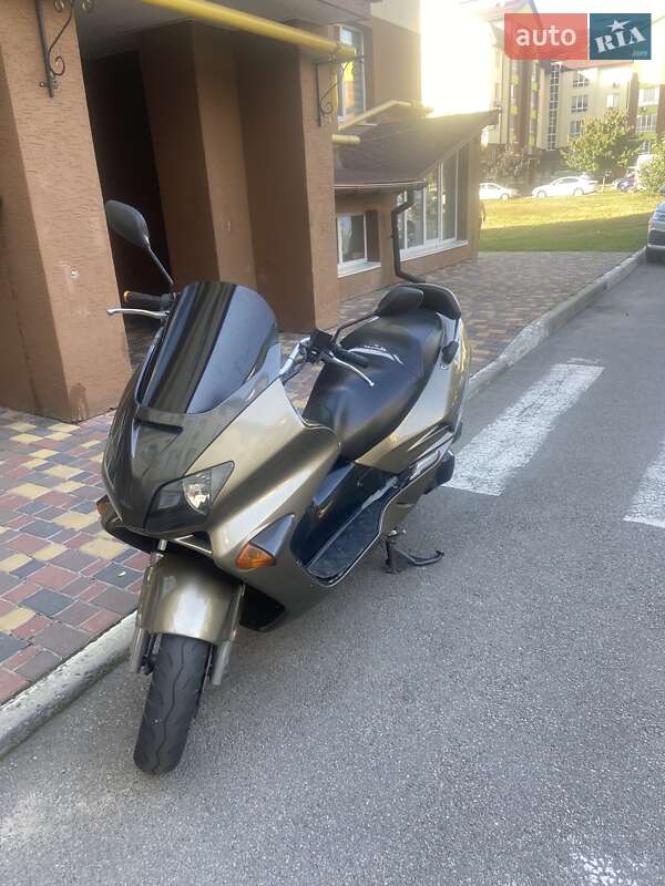 Грузовые мотороллеры, мотоциклы, скутеры, мопеды Honda Forza MF06 2002 в Киеве