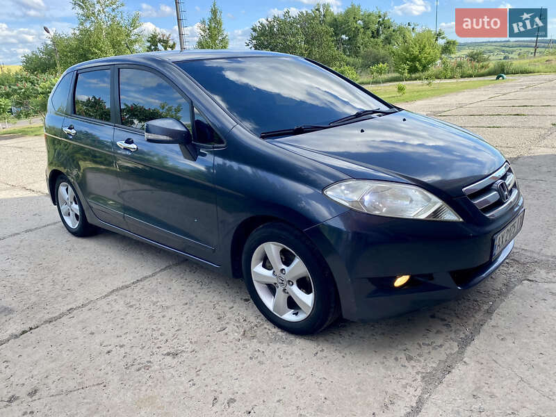 Honda FR-V 2005