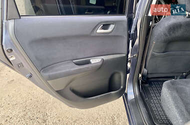 Микровэн Honda FR-V 2005 в 