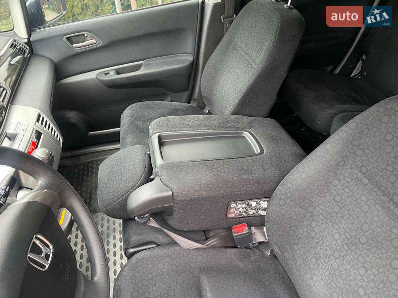 Микровэн Honda FR-V 2006 в Луцке